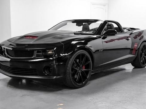 Used 2012 Chevrolet Camaro SS RWD image 8