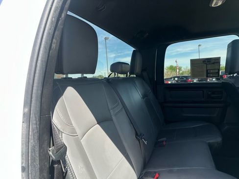Used 2024 RAM 2500 Tradesman w/ Chrome Appearance Group AWD/4WD image 23