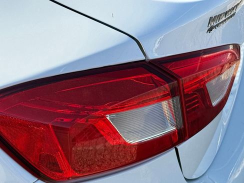 Used 2019 Chevrolet Cruze LS w/ LS Convenience Package FWD image 10