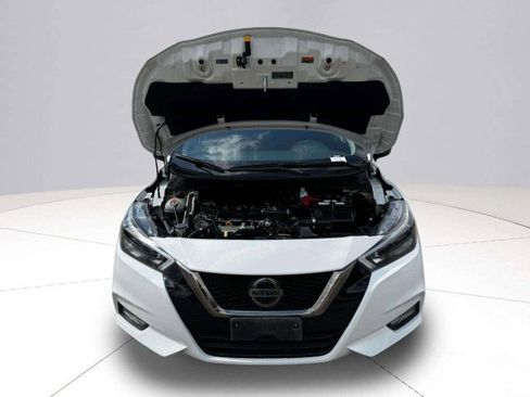 Used 2021 Nissan Versa SR image 55