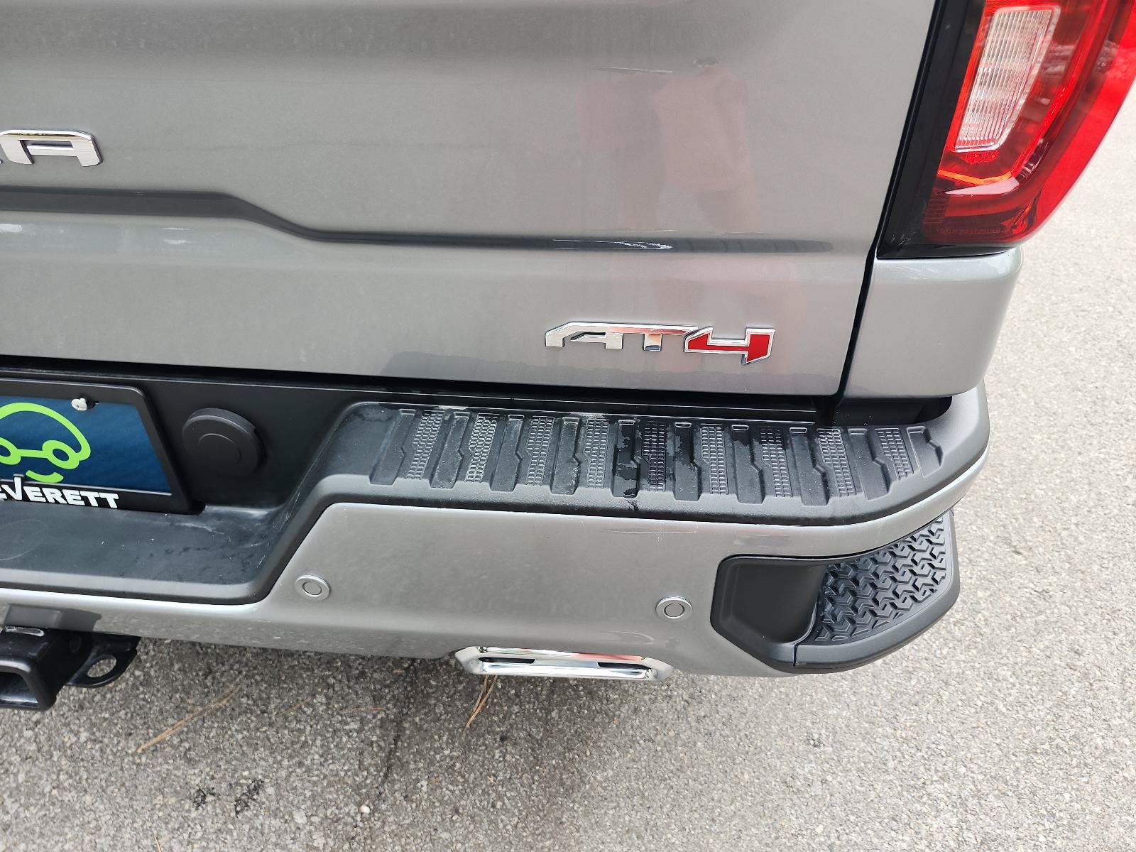 Certified 2025 GMC Sierra 1500 AT4 w/ AT4 Premium Package AWD/4WD image 5