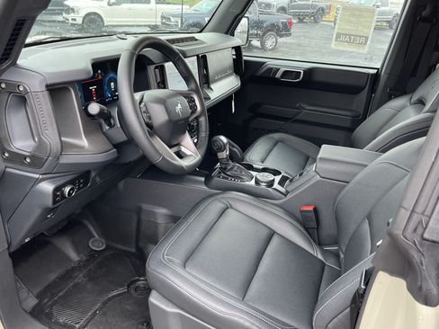 New 2025 Ford Bronco Badlands AWD/4WD image 6