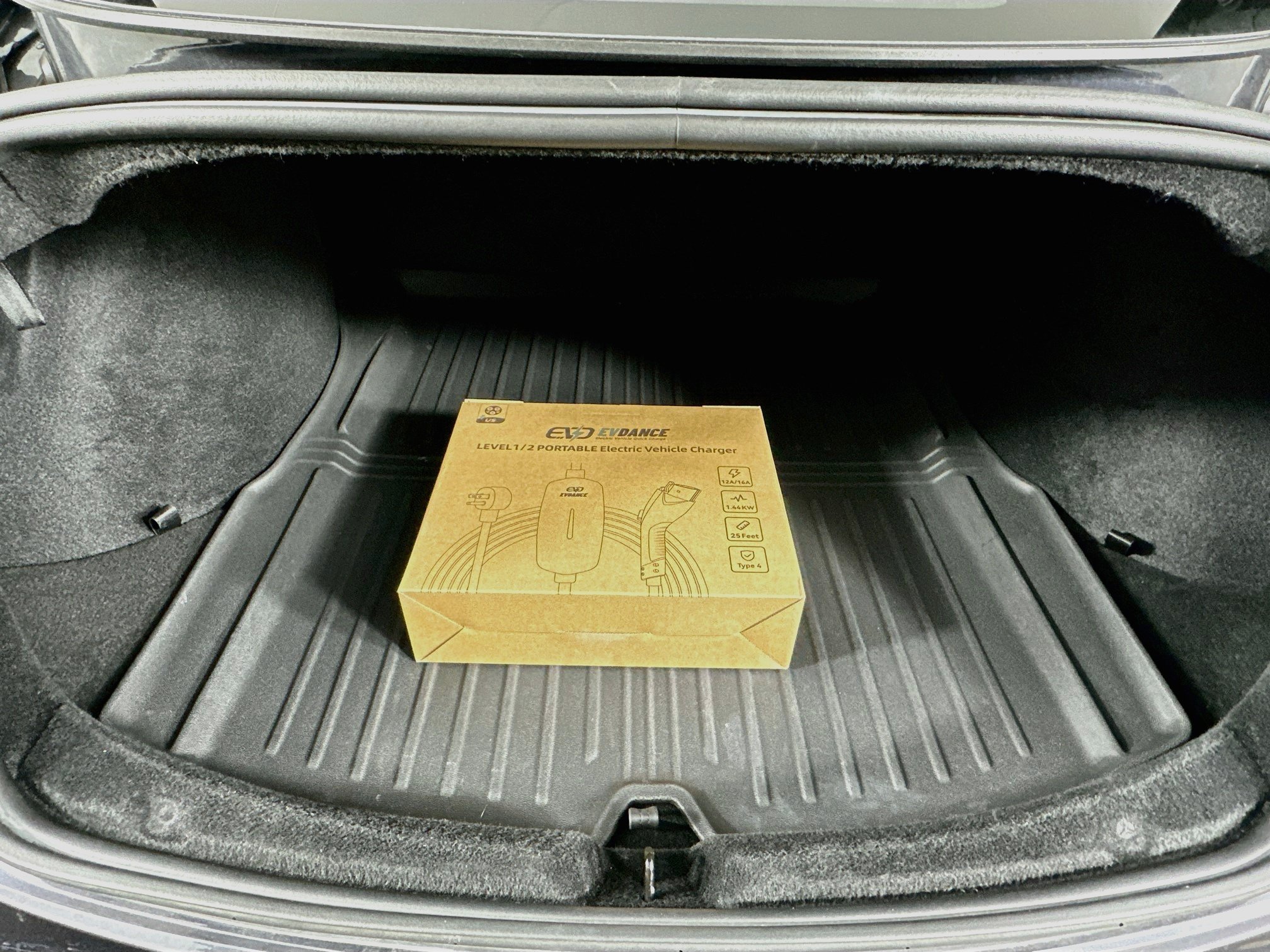 Used 2025 Tesla Model 3 Long Range RWD image 29