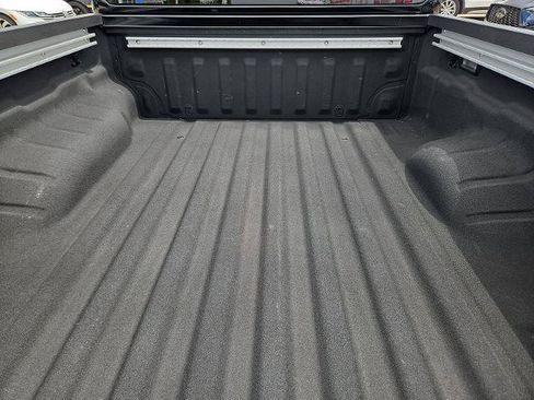 Certified 2024 Nissan Frontier SV w/ SV Convenience Package RWD image 17