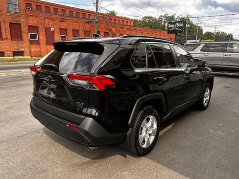 Used 2020 Toyota RAV4 XLE w/ All Weather Liner Package AWD/4WD image 7