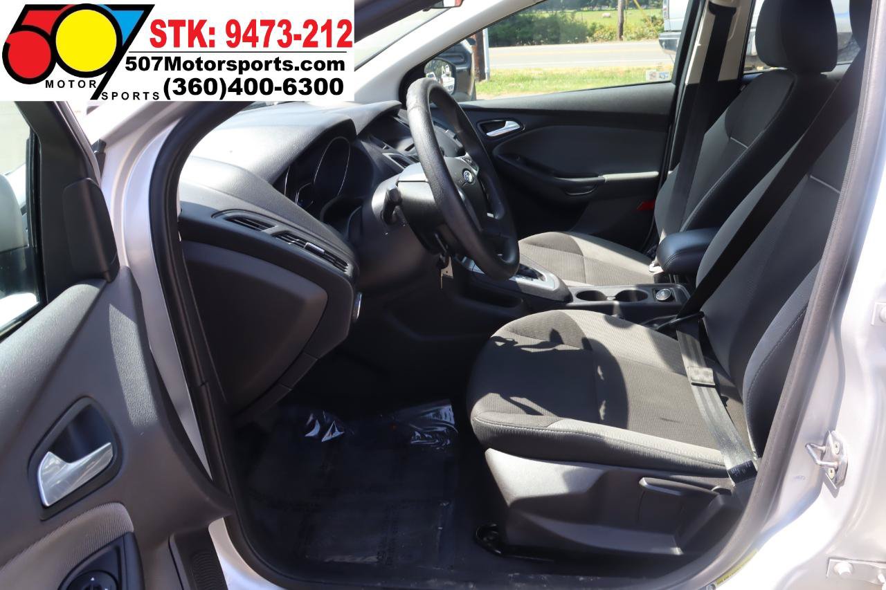 Used 2013 Ford Focus SE FWD image 13