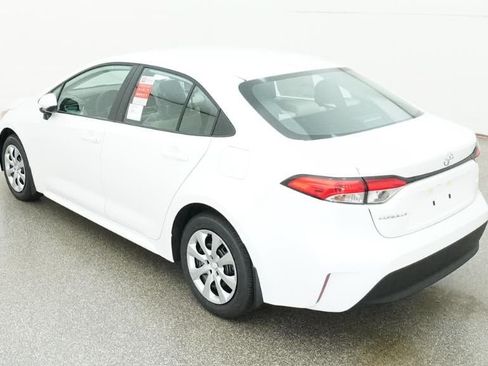 New 2026 Toyota Corolla LE FWD image 5
