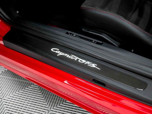 Used 2024 Porsche 718 Cayman GTS RWD image 42