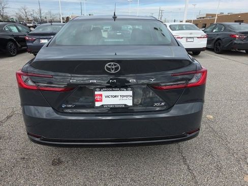 New 2026 Toyota Camry XLE image 6