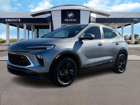 Used 2025 Buick Encore GX Sport Touring w/ Advanced Technology Package image 8