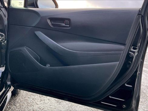 Used 2023 Toyota Corolla LE image 11