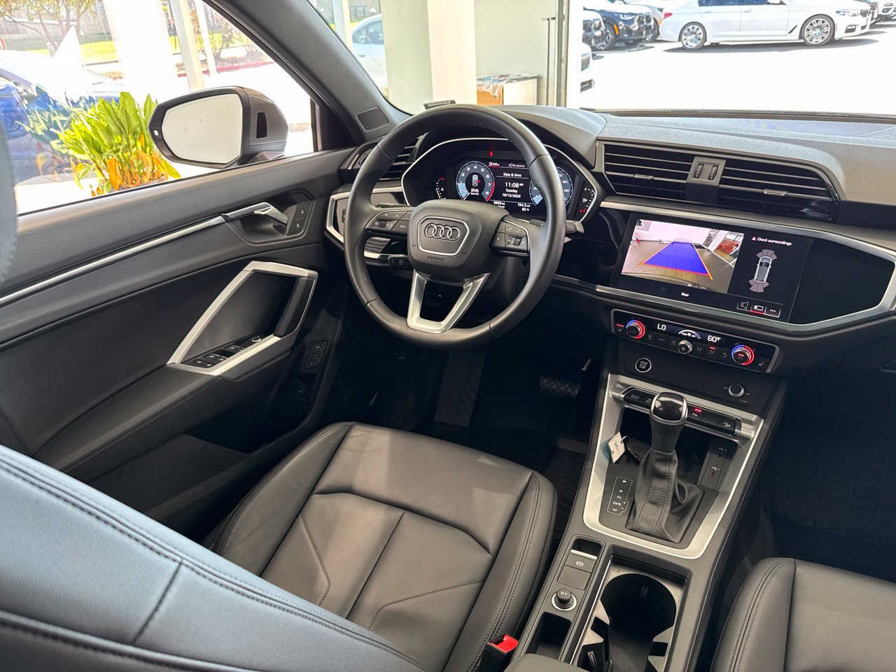Certified 2025 Audi Q3 2.0T Premium w/ Convenience Package AWD/4WD image 47