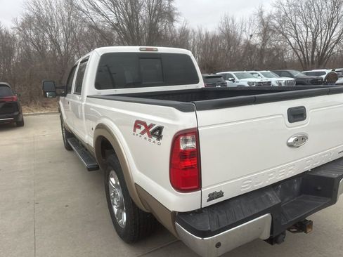 Used 2013 Ford F250 Lariat w/ Chrome Pkg image 9