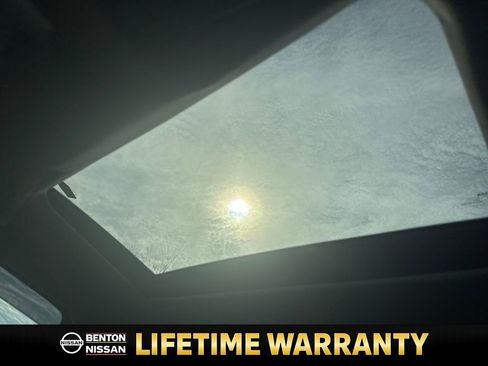 Certified 2025 Nissan Rogue Platinum w/ Platinum Premium Package image 22