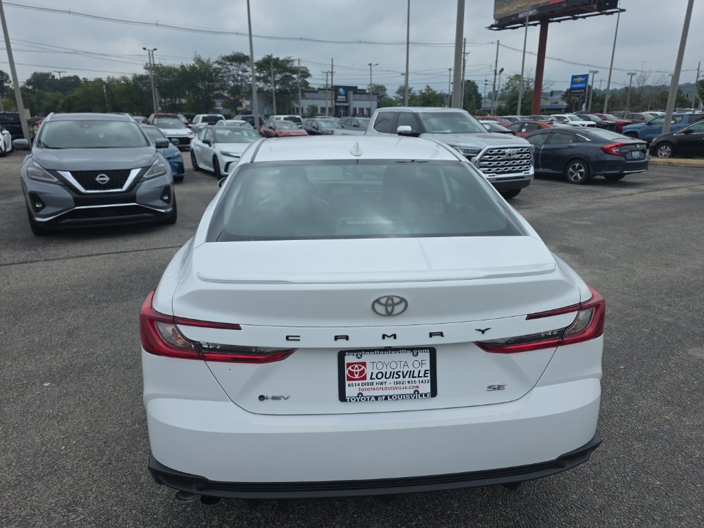 Certified 2025 Toyota Camry SE FWD image 5
