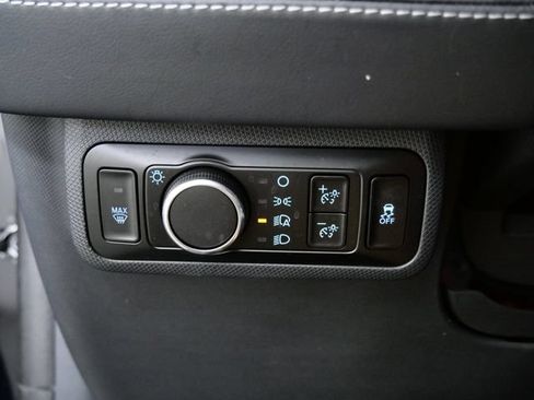 Certified 2025 Ford Mustang Mach-E Premium RWD image 25