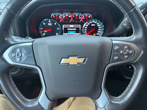 Used 2018 Chevrolet Silverado 1500 LTZ image 17