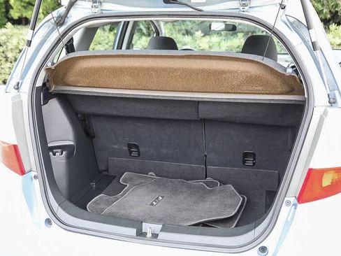 Used 2011 Honda Fit image 24