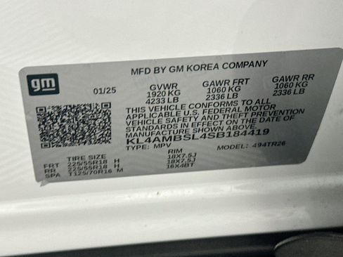 Used 2025 Buick Encore GX Preferred FWD image 12