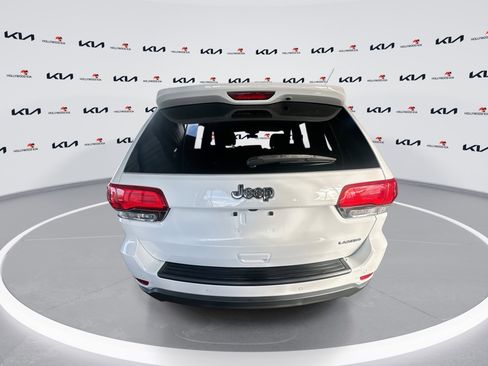 Used 2019 Jeep Grand Cherokee Laredo image 7