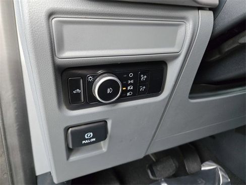 Certified 2023 Ford F150 XL w/ XL Chrome Appearance Package image 21