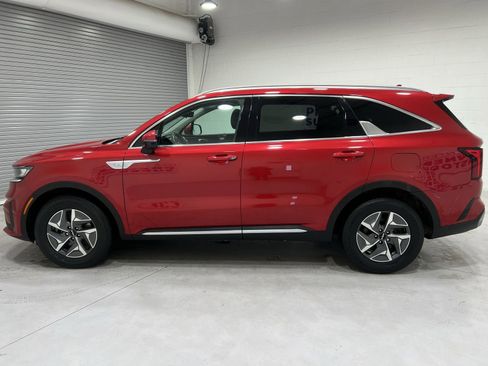 Used 2022 Kia Sorento S image 5