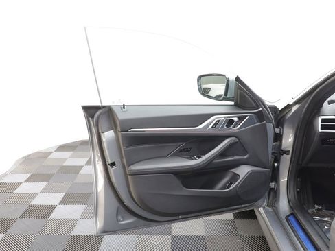 Certified 2025 BMW i4 xDrive40i image 5