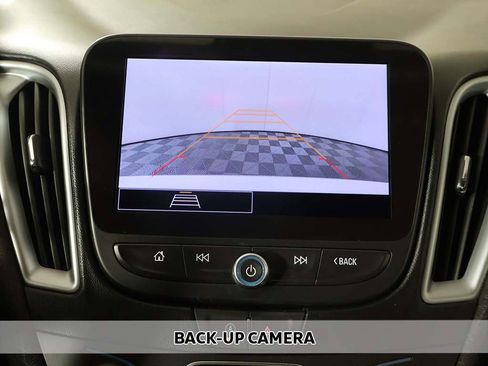 Used 2023 Chevrolet Malibu LT FWD image 4