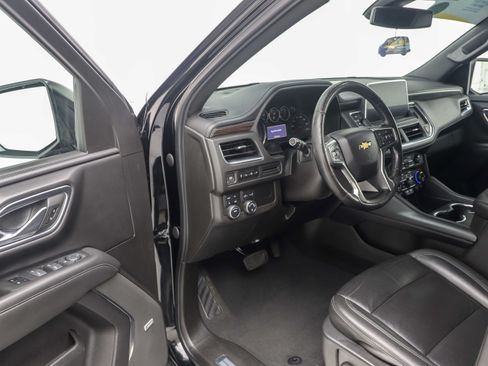 Used 2021 Chevrolet Suburban LT AWD/4WD image 21