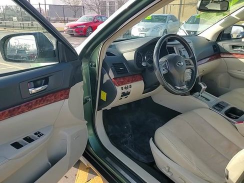 Used 2012 Subaru Outback 3.6R Limited w/ Moonroof Pkg image 13