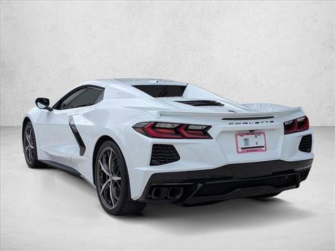 Used 2023 Chevrolet Corvette Stingray Premium Conv w/ Z51 Performance Package RWD image 7