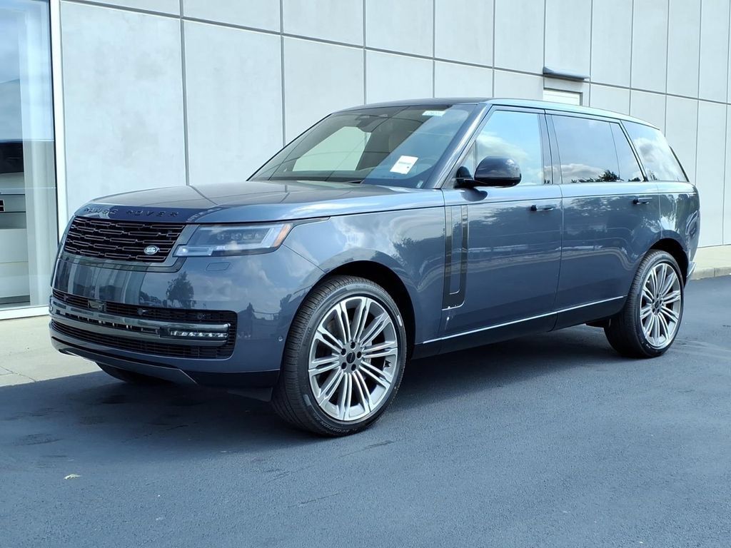 New 2026 Land Rover Range Rover Long Wheelbase SE AWD/4WD image 1