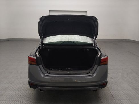 Used 2024 Nissan Altima 2.5 SV w/ SV Premium Package FWD image 29