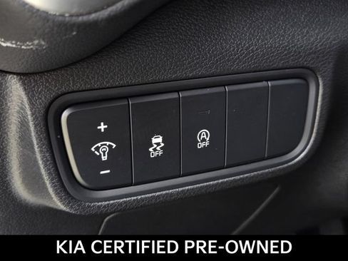 Certified 2025 Kia Soul LX FWD image 18
