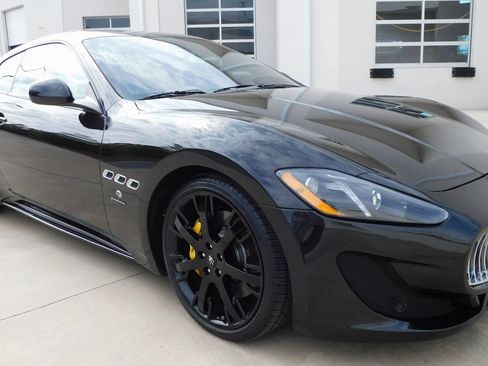Used 2014 Maserati GranTurismo Coupe RWD image 36