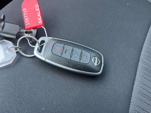 Used 2025 Nissan Sentra SV FWD image 21
