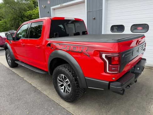 Used 2018 Ford F150 Raptor w/ Equipment Group 802A Luxury AWD/4WD image 6