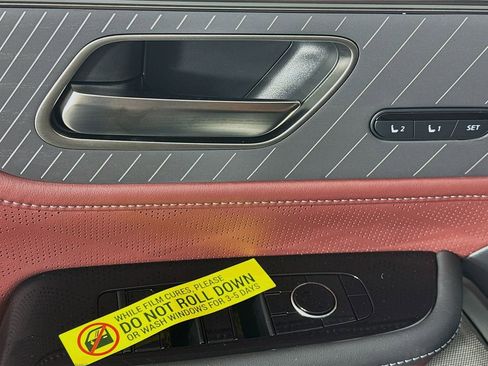 New 2026 INFINITI QX80 Autograph image 23