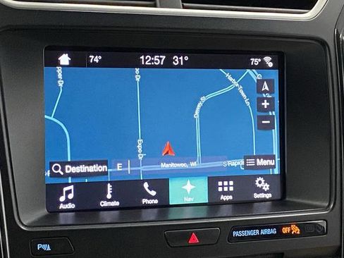 Used 2017 Ford Explorer XLT w/ Equipment Group 202A image 9