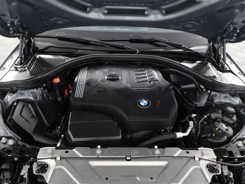Used 2025 BMW 230i Coupe w/ Convenience Package RWD image 13