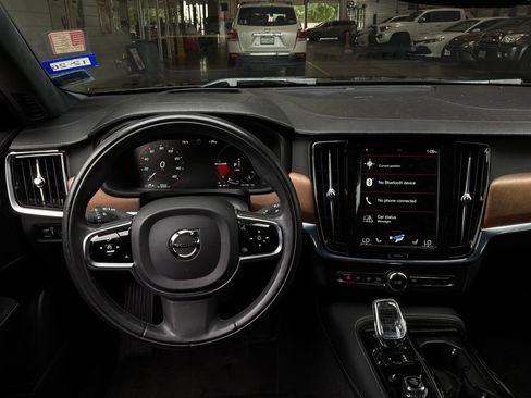 Used 2020 Volvo S90 T8 Inscription AWD/4WD image 17
