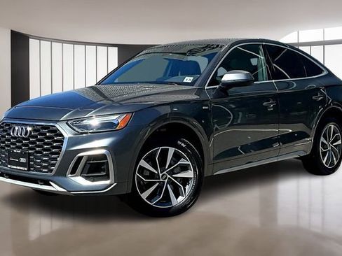 Certified 2023 Audi Q5 2.0T Premium w/ Convenience Package AWD/4WD image 3