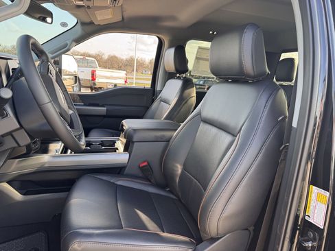 New 2026 Ford F250 Lariat w/ FX4 Off-Road Package image 23