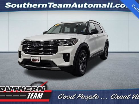 Used 2026 Ford Explorer Active w/ Active Comfort Package AWD/4WD image 1