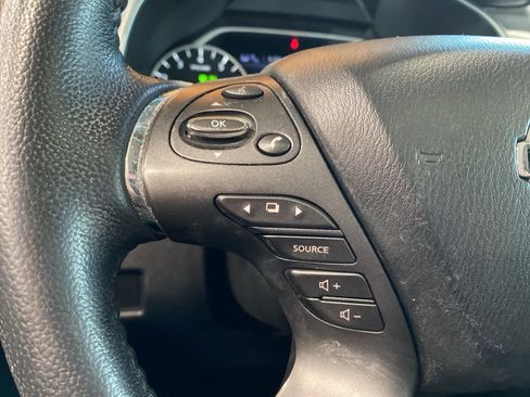 Used 2020 Nissan Murano SL image 20