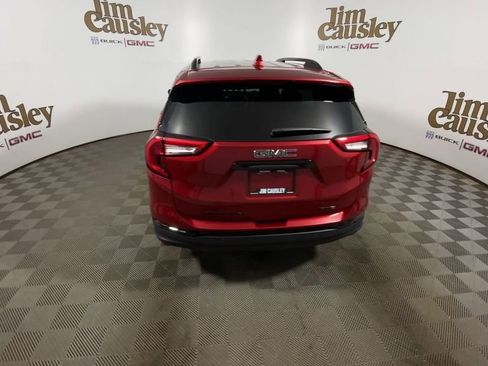 Used 2024 GMC Terrain SLT w/ Elevation Edition AWD/4WD image 7