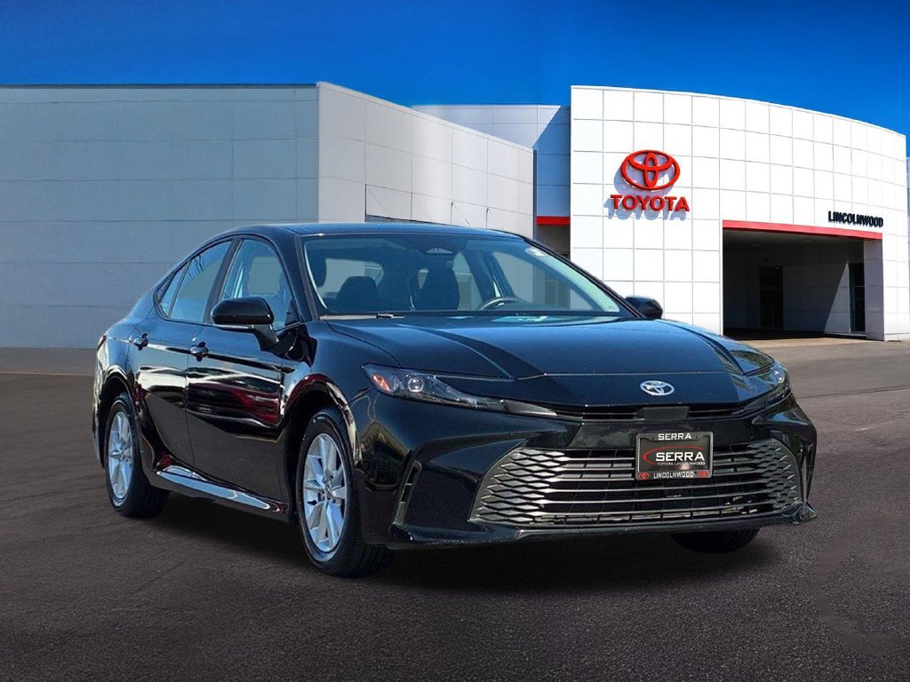 Used 2025 Toyota Camry LE FWD image 7
