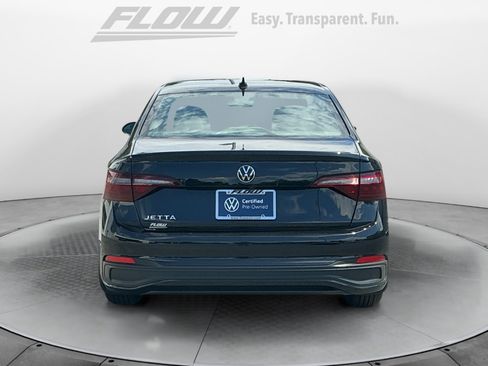 Certified 2024 Volkswagen Jetta Sport FWD image 8