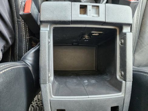 Used 2017 Jeep Wrangler Unlimited Rubicon image 37