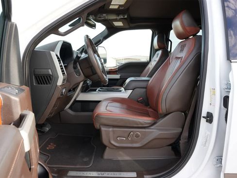 Used 2019 Ford F250 King Ranch w/ King Ranch Ultimate Package image 16